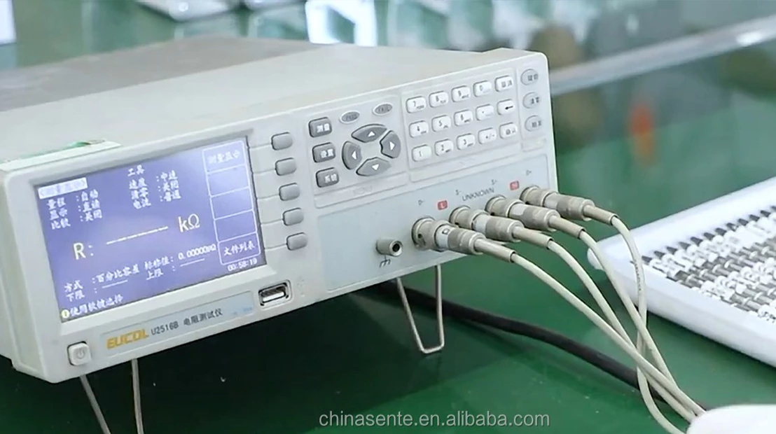 Mday 1000V 2 input 2 Output with 2p 1000V spd Waterproof PV DC Combiner Box