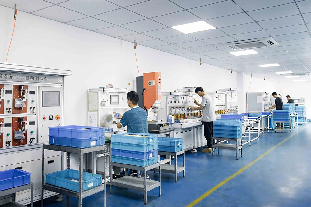 Mday AC Miniature Circuit Breakers 220V 400V Mcb 20a 32a 40a 63a Power Distribution Equipment